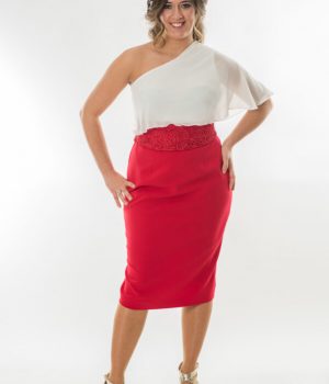 Falda midi con cinturón