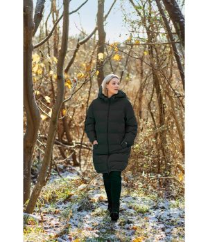 Parca acolchada negra